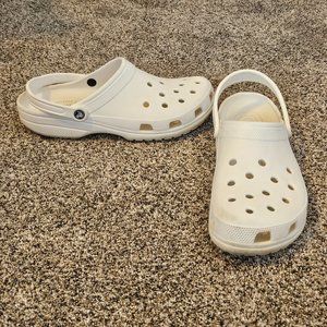 Crocs clogs